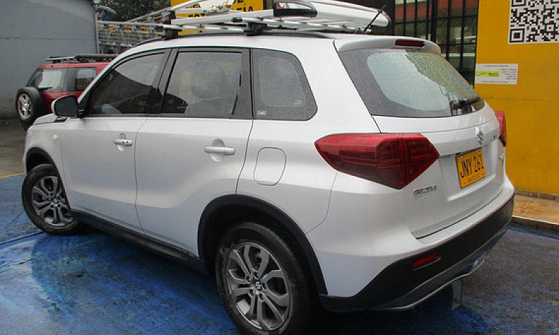 Suzuki Vitara Live  ...