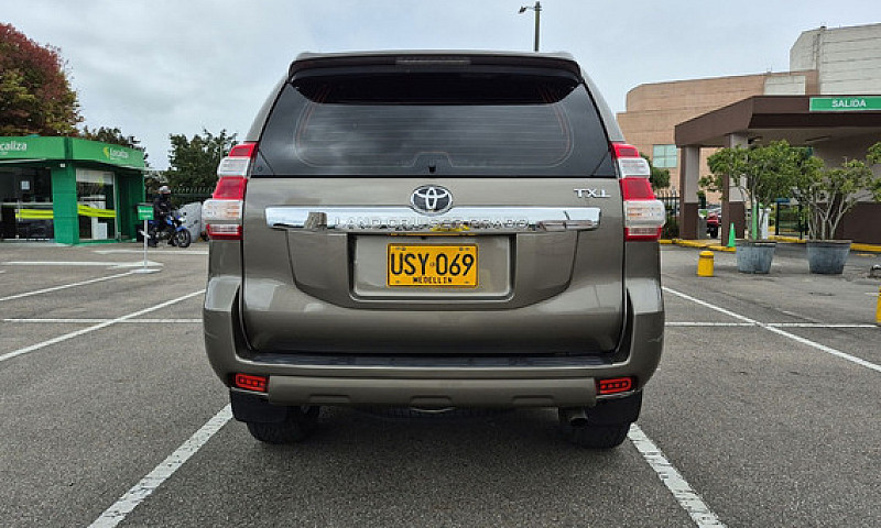 Toyota Prado 3.0 Tx-...