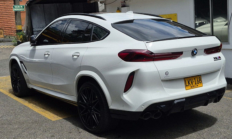 Bmw X6 4.4 M Competi...