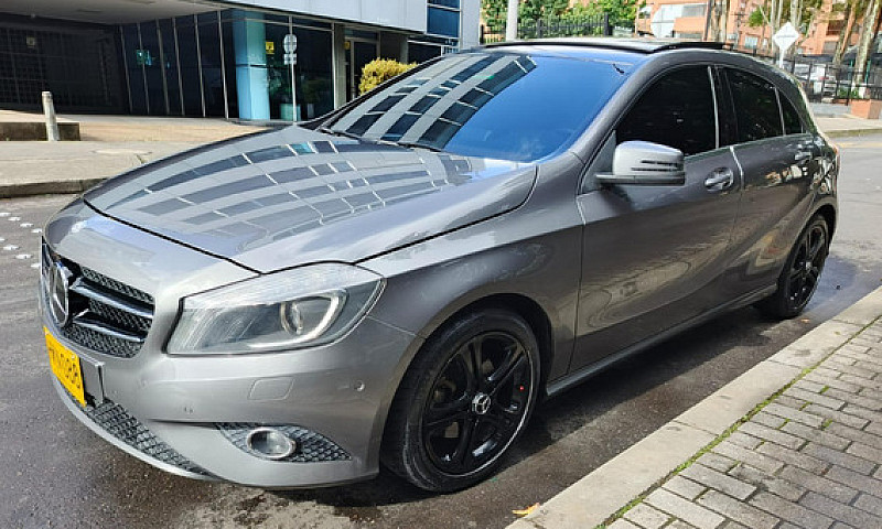 Mercedes-Benz Clase ...