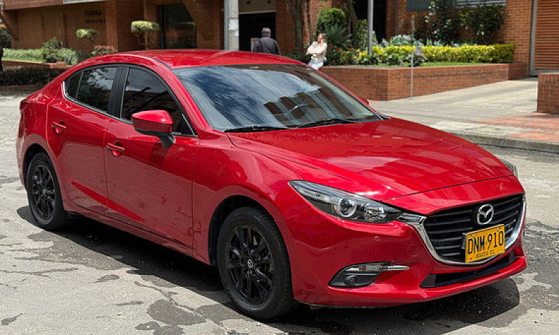 Mazda 3 2.0 Touring ...