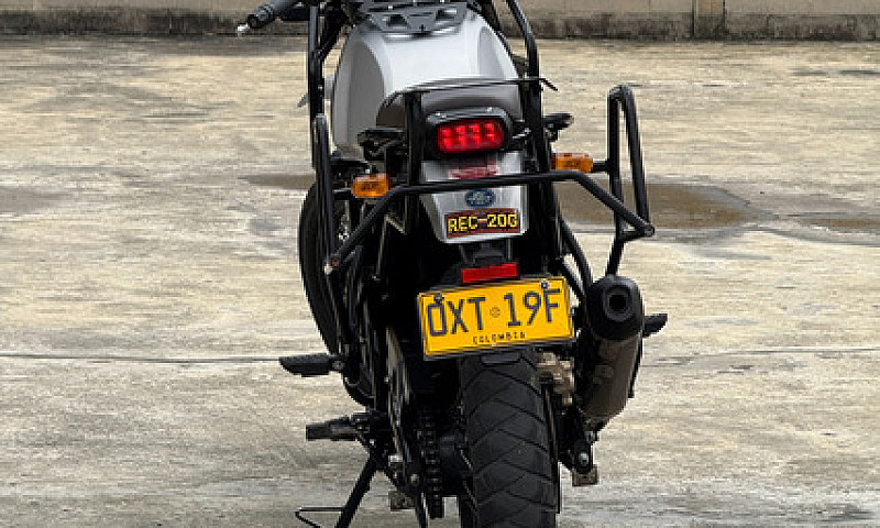Royal Enfield Himala...