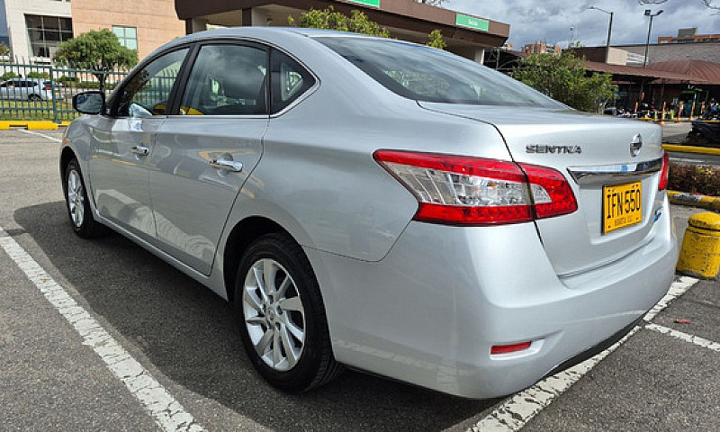 Nissan Sentra 1.8 B1...