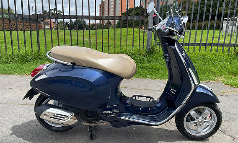 Vespa Primavera 150C...
