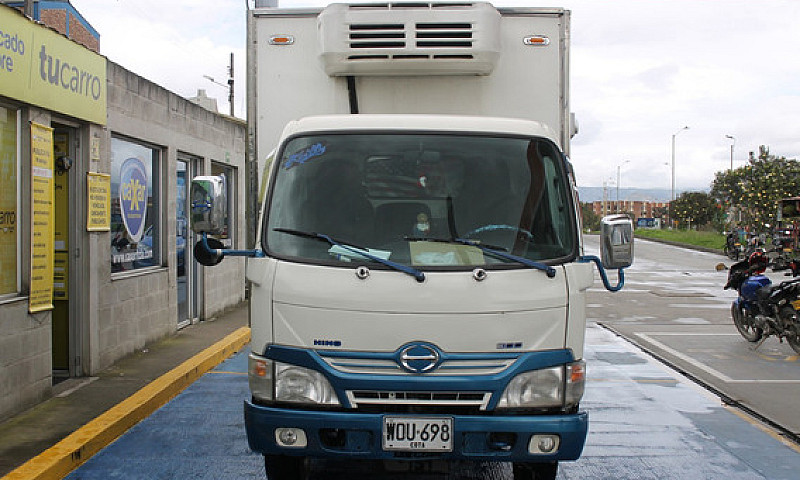 Hino Xzu640L 4.0 Hkm...