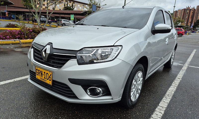 Renault Sandero 1.6 ...