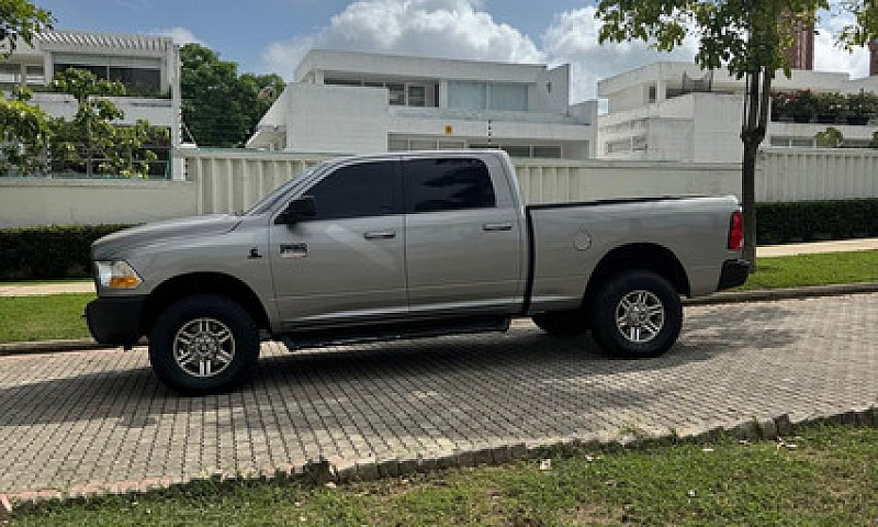 Dodge Ram 5.7 2500 C...