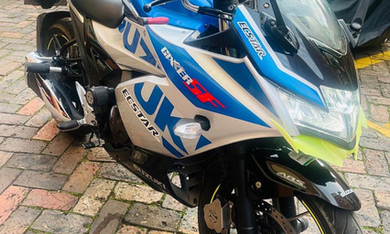 Gixxer 250 Sf Modelo...