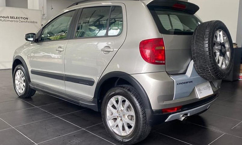 Volkswagen Cross Fox...