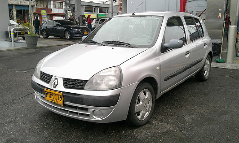 Renault Clio F.iv Ex...