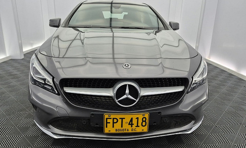 Mercedes-Benz Clase ...