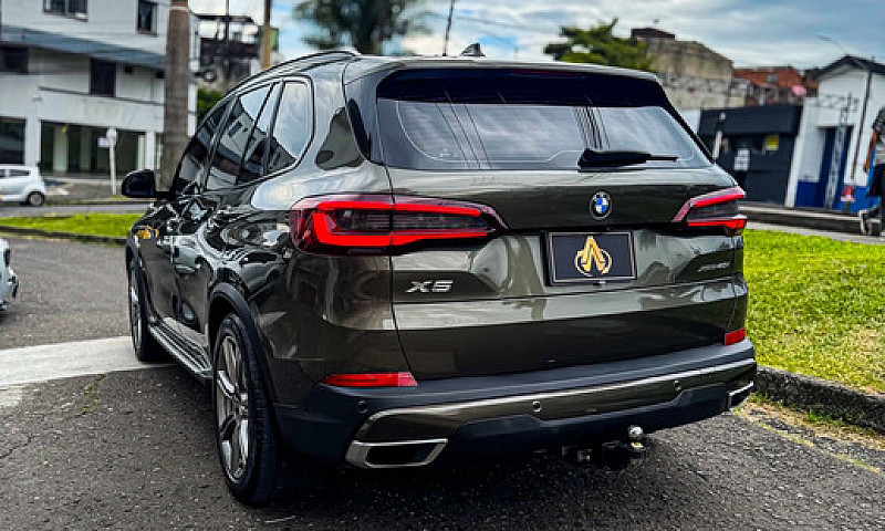Bmw X5 3.0 Xdrive 40...