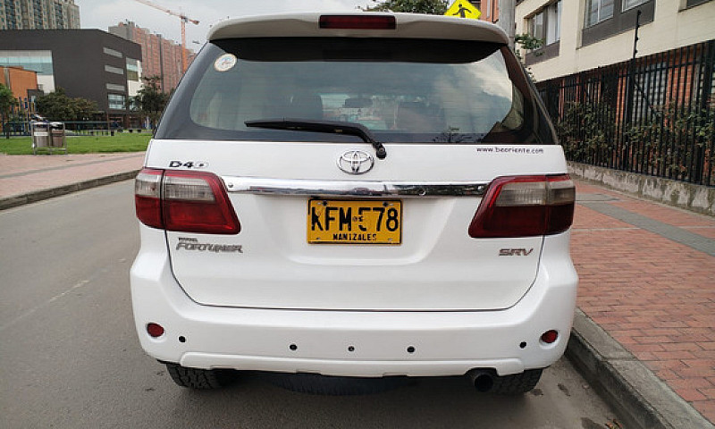 Toyota Fortuner 3.0 ...