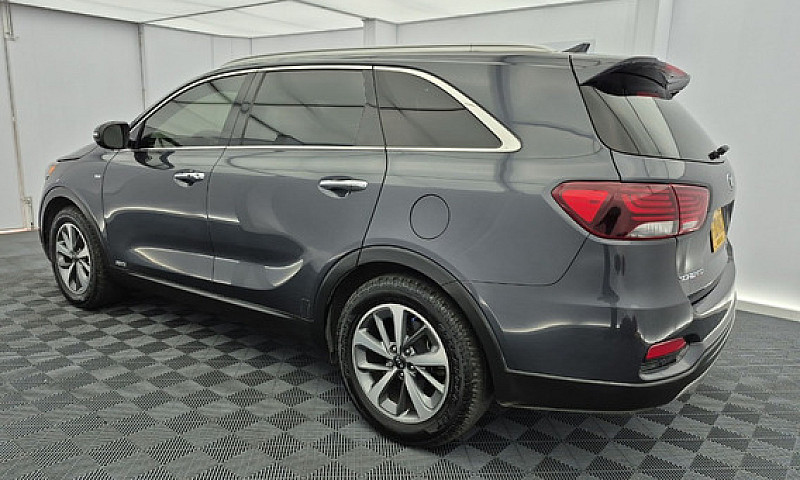 Kia Sorento Trust 3....