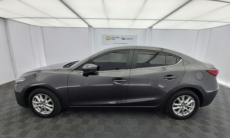 Mazda 3 2.0 Touring ...