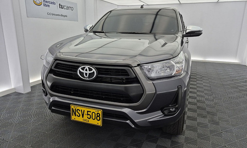 Toyota Hilux Mt 2.4 ...