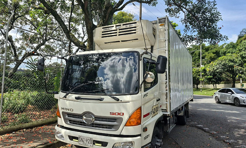 Camion Hino Fc 5.1 D...