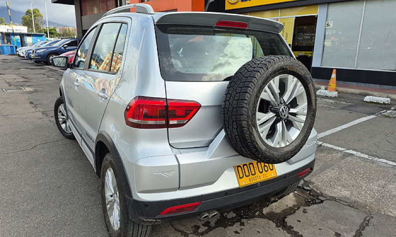 Volkswagen Crossfox ...