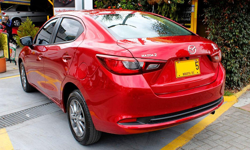 Mazda 2 Touring Seda...