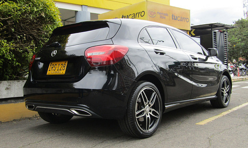 Mercedes-Benz Clase ...