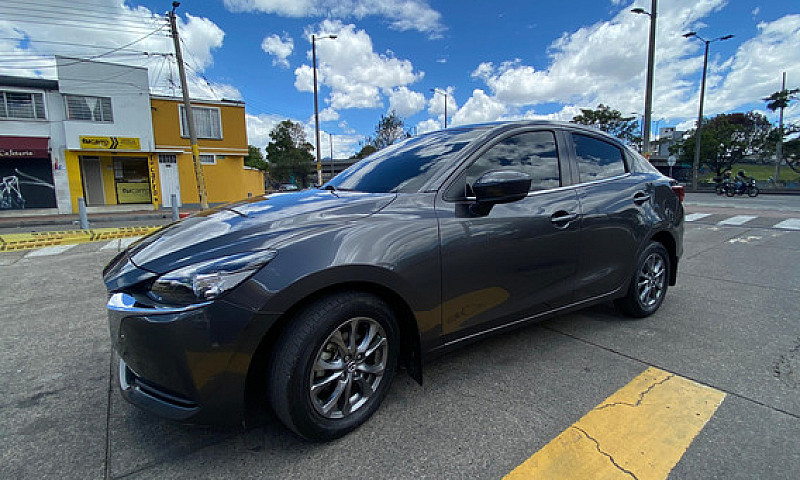 Mazda 2 Sedan 1.5 To...