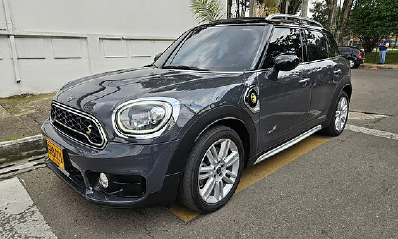 Mini Countryman Hibr...