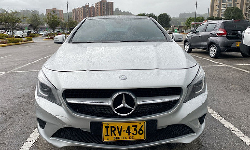 Mercedes-Benz Clase ...