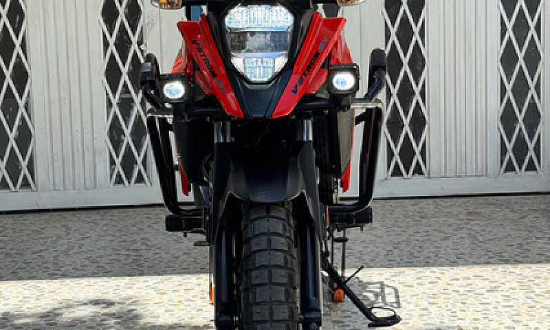 Suzuki Vstrom 250...