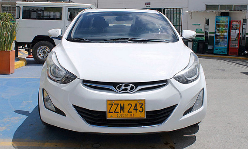 Hyundai Elantra 1.8 ...