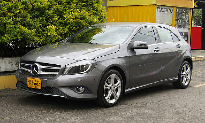 Mercedes Benz Clase ...