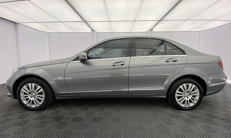 Mercedes-Benz Clase ...