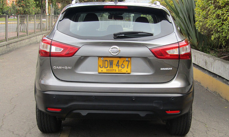 Nissan Qashqai 2.0 S...
