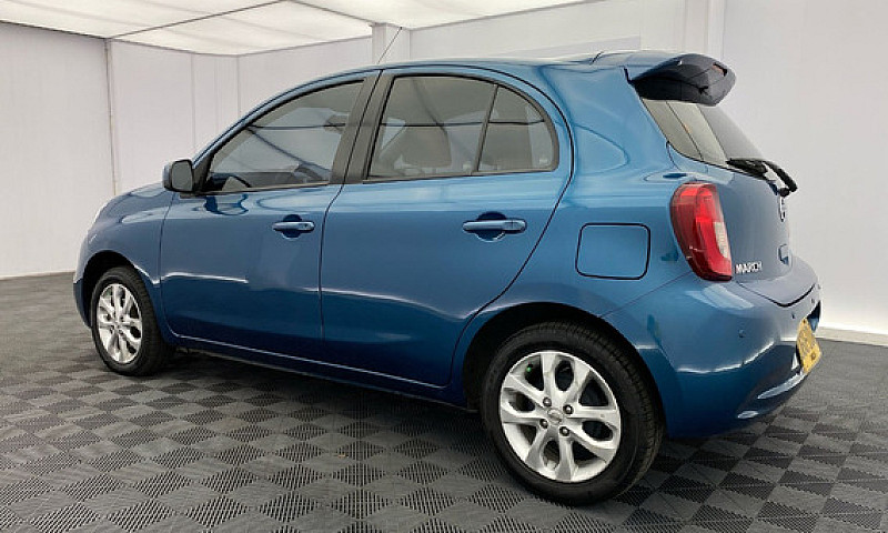 Nissan March 1.6 Adv...