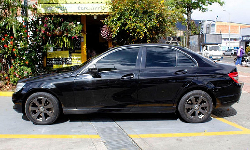 Mercedes Benz Clase ...