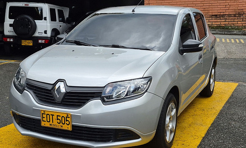 Renault Sandero 1.6 ...