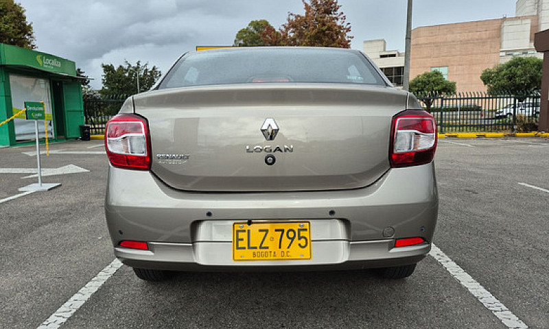 Renault Logan...