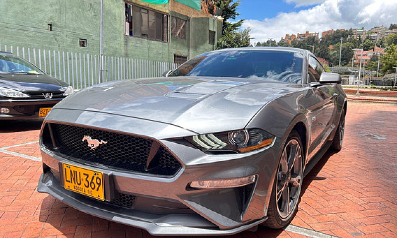 Ford Mustang Gt 5.0 ...