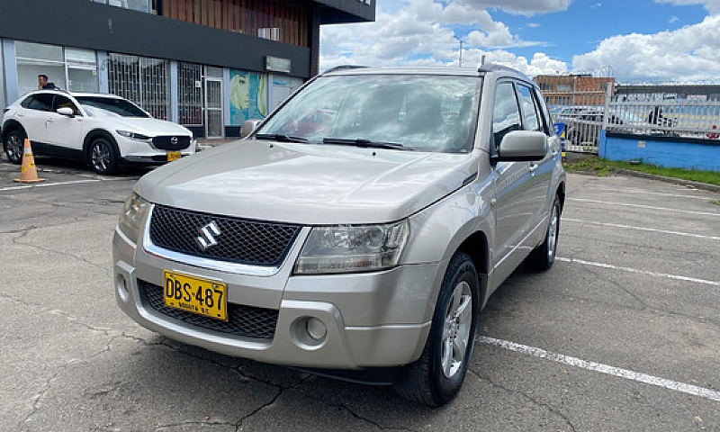 Suzuki Grand Vitara ...