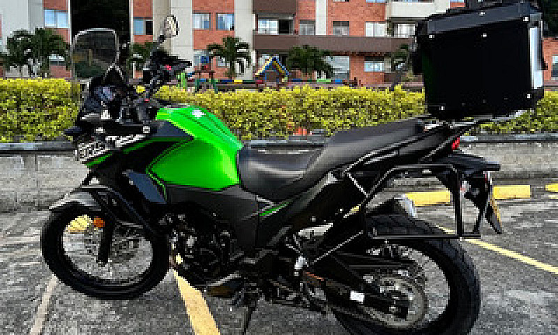 Kawasaki Versys 300,...