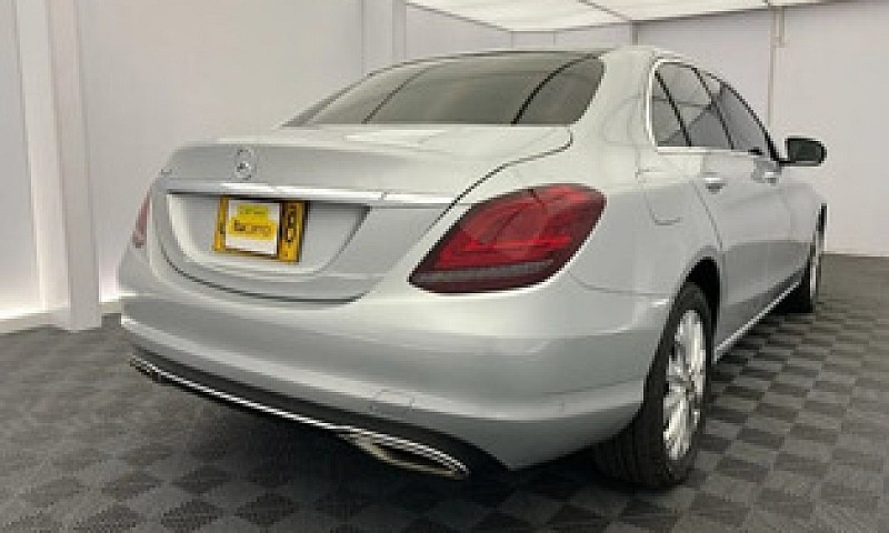 Mercedes-Benz Clase ...