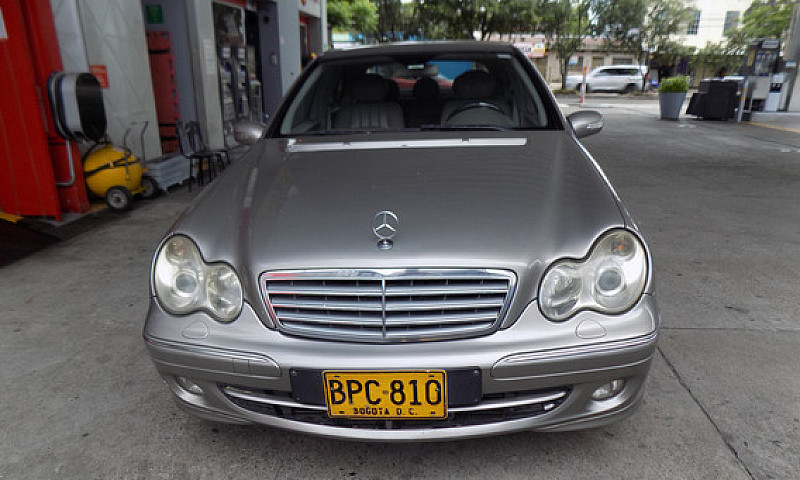 Mercedes-Benz Clase ...