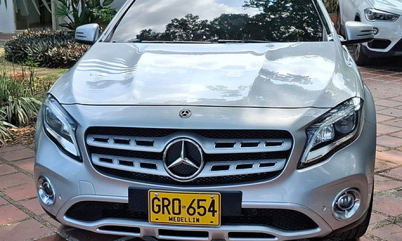 Mercedes-Benz Clase ...
