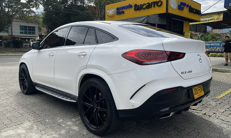 Mercedes-Benz Clase ...