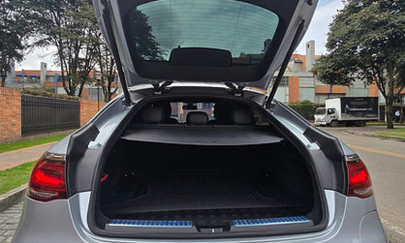 Mercedes-Benz Clase ...