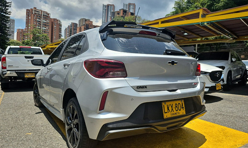 Chevrolet Onix 1.0 T...