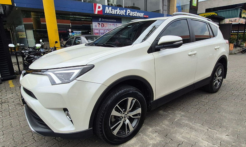 Toyota Rav4 2.0 Stre...