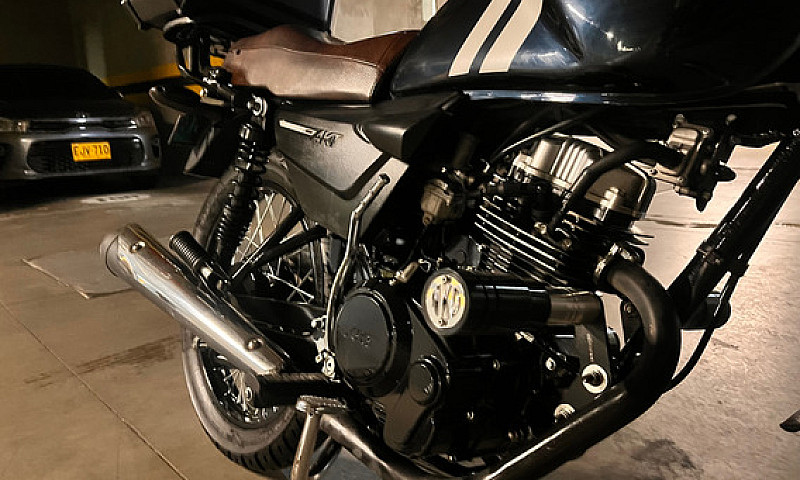 Akt Nkd 125 Café Rac...