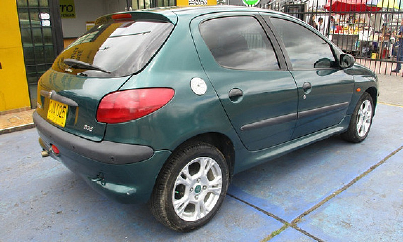 Peugeot 206 1.4 Xr...
