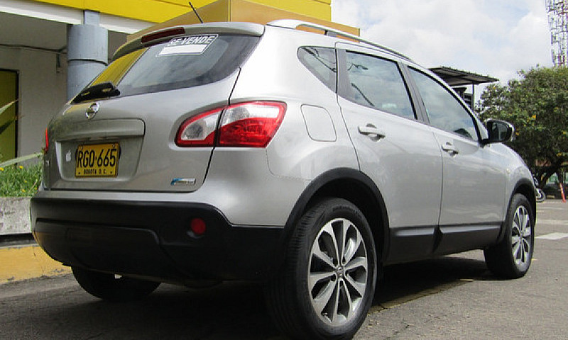 Nissan Qashqai 2.0 4...