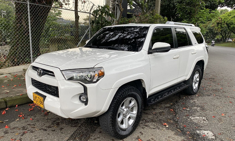 Toyota 4Runner 4.0 S...